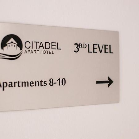 Citadel Aparthotel Galaţi Buitenkant foto